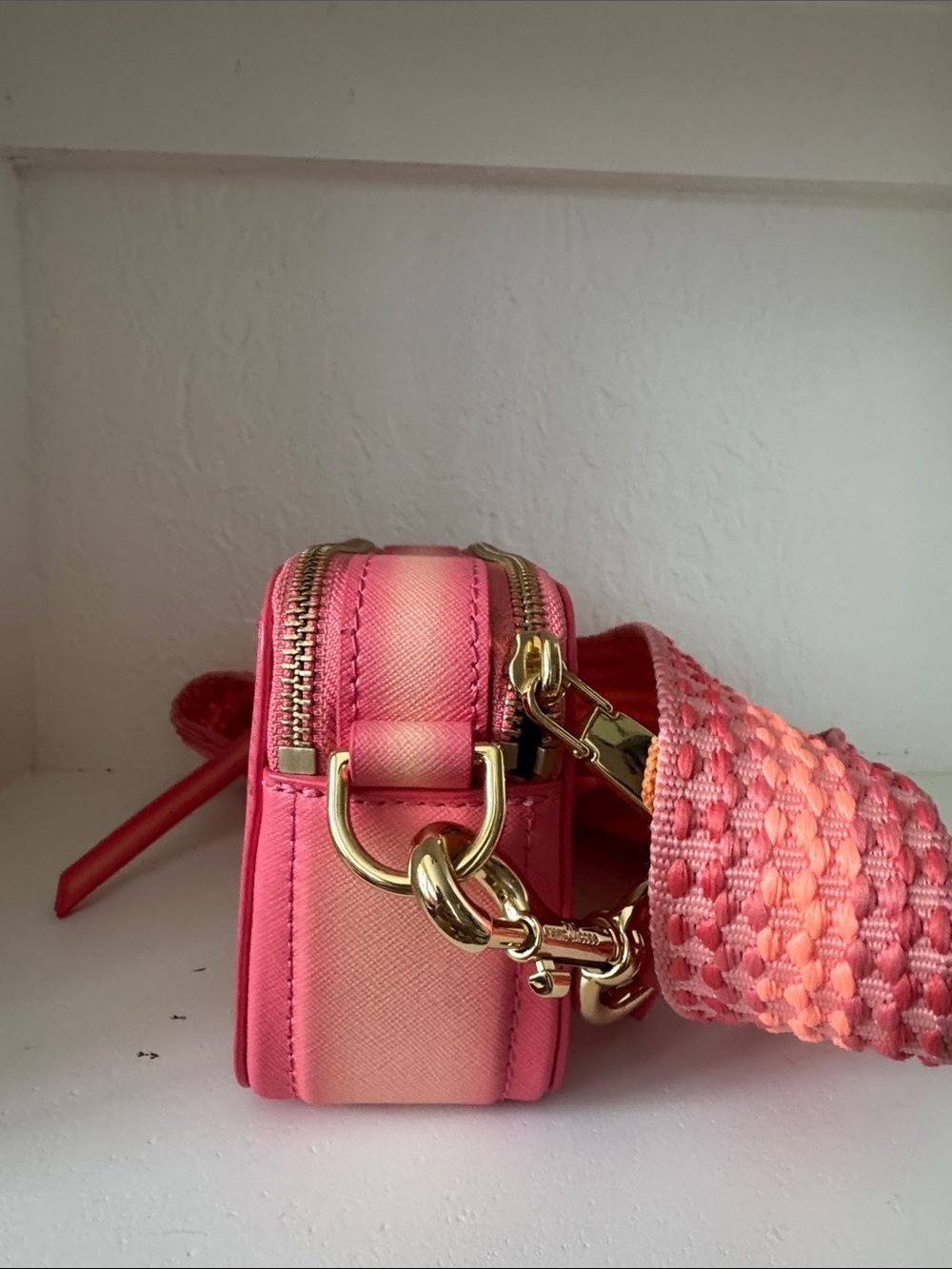 Marc Jacobs Pink to Peach Ombre Crossbody Camera Bag with Gold Hardware - Picture 5 of 12